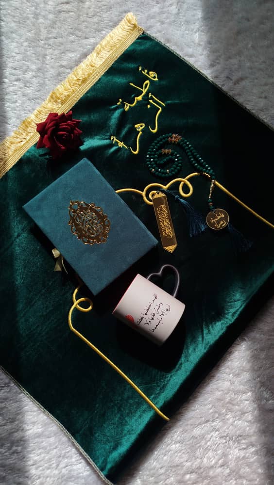 بوكس الصلاة الملكي